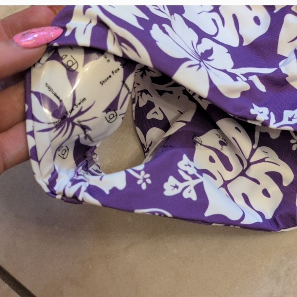 NWT Stone Fox X Revolve Swim River Bottom in Kauai Purple Size XL - Picture 5 of 5